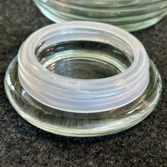 Vintage Anchor Hocking Beehive Ribbed Lidded Clear Glass Carafe Vase - Picture 6 of 14